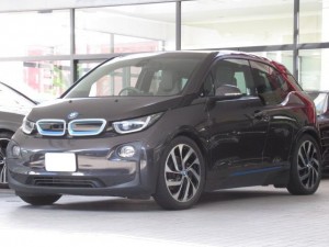 i3